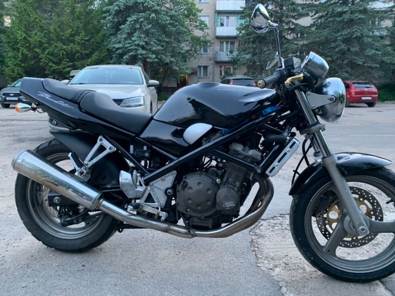 Suzuki Bandit 250