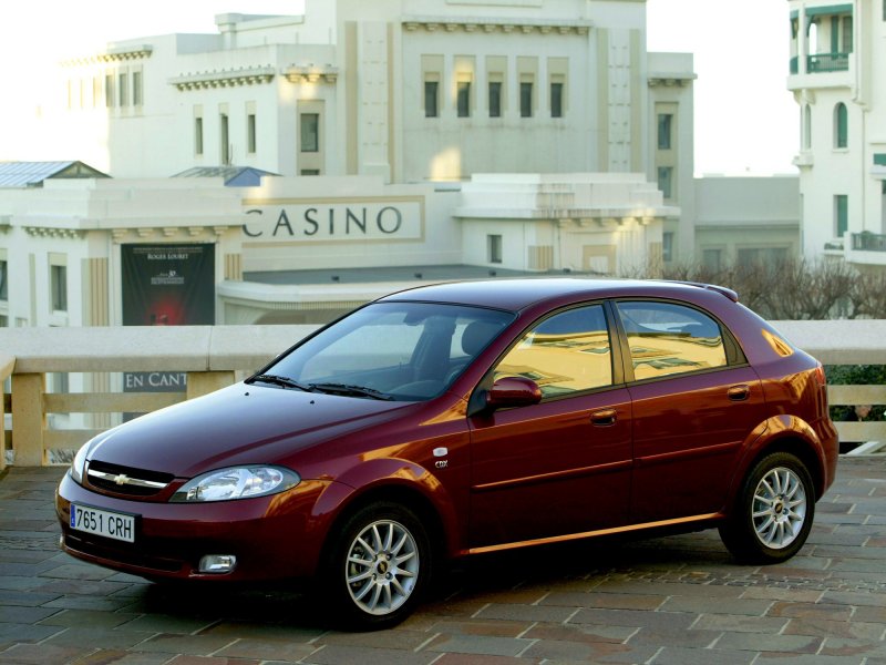 Chevrolet Lacetti 1
