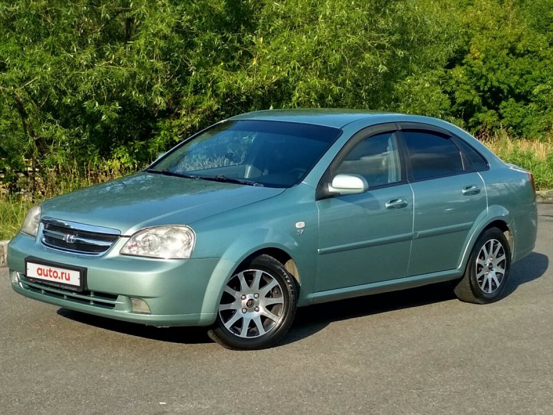 Chevrolet Lacetti sedan