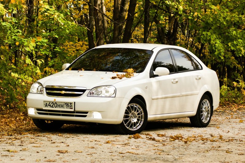 Шевроле Лачетти седан 1.6