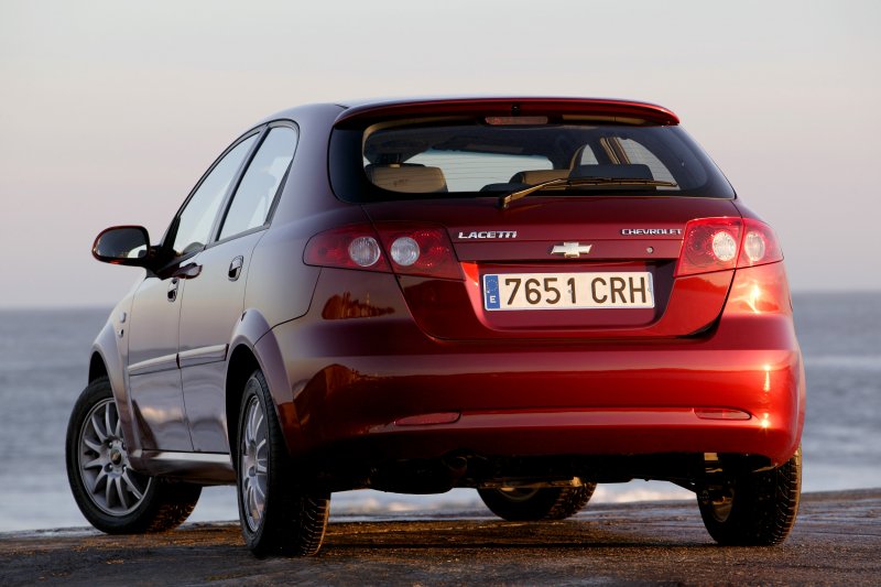 Chevrolet Lacetti седан