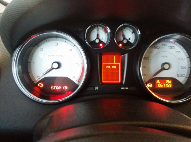 Oil Level Peugeot 308 2008