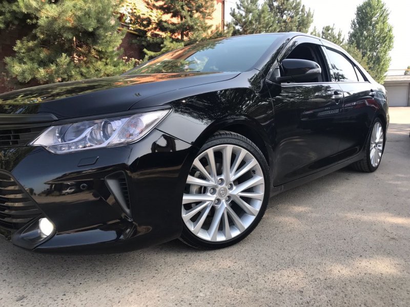 Toyota Camry 50 r18