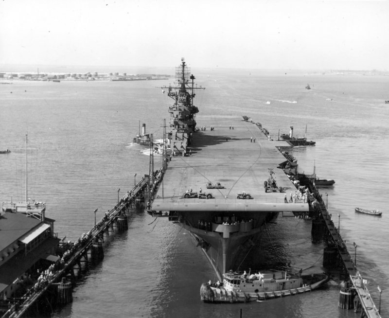 Авианосец CVA-66 America (рус. «Америка»), картинки и чертежи