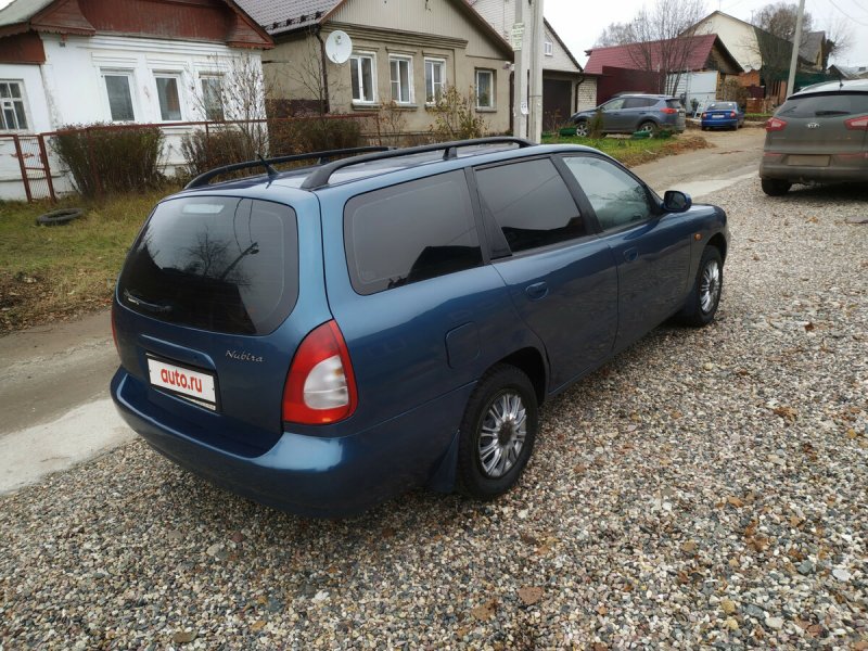 Машина Daewoo Nubira универсал