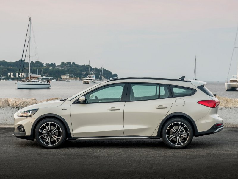 Ford Focus 2018 универсал