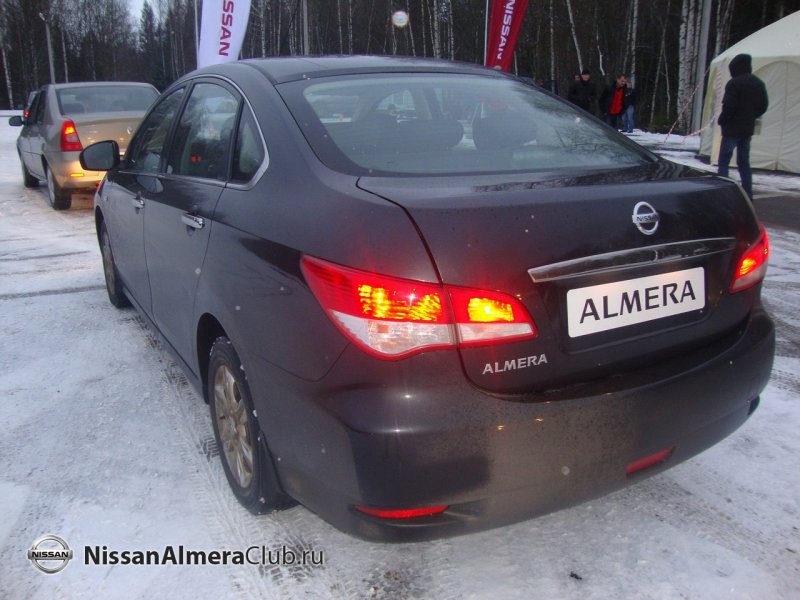 Альмера g15 сзади