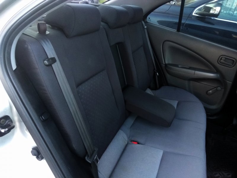 Almera Classic b10 сиденья задние