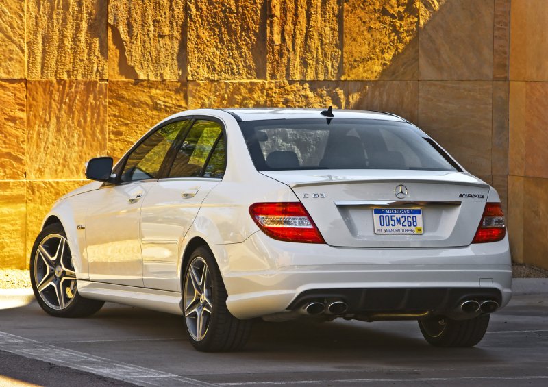 Mercedes-Benz c-class AMG C-63