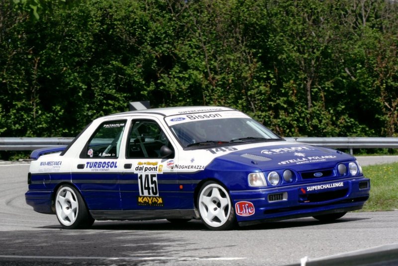 Ford Sierra Cosworth мотор