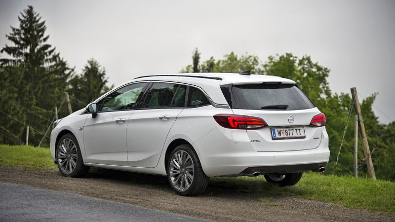 Opel Astra j универсал