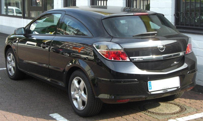 Opel Astra GTC 2008