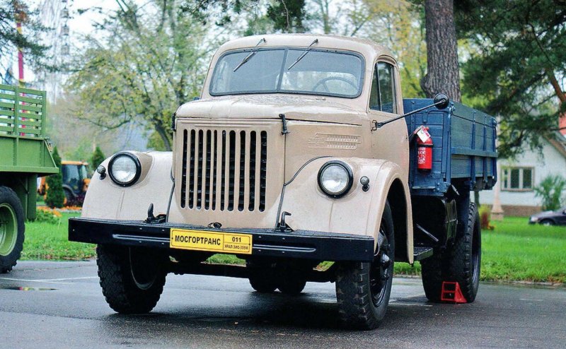 Урал-ЗИС 355