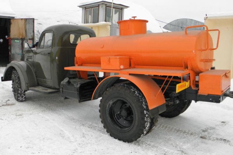 Урал ЗИС 355 ассенизатор