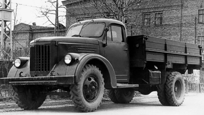 Урал-ЗИС 355