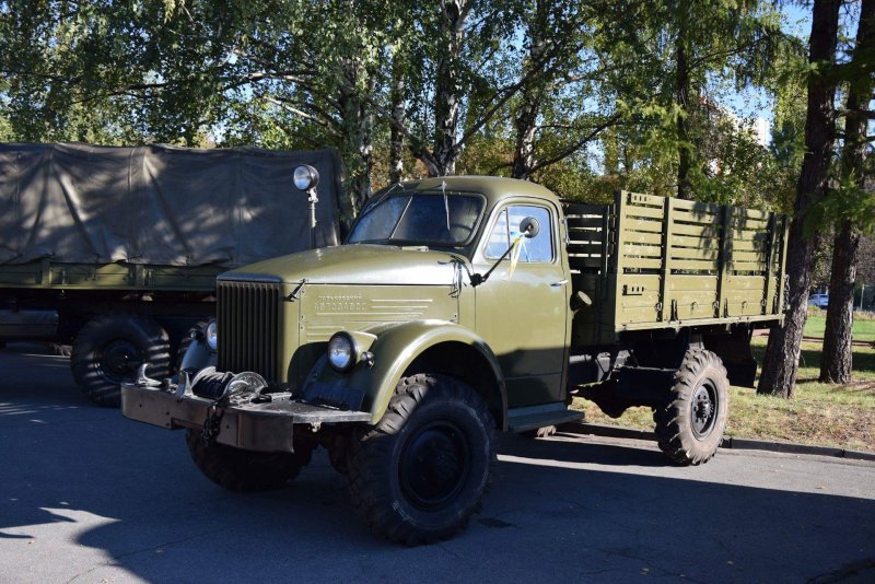Самосвал УРАЛЗИС 358