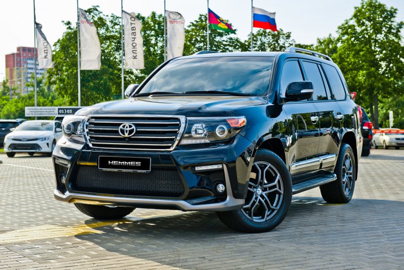 Toyota Land Cruiser 200 Tuning