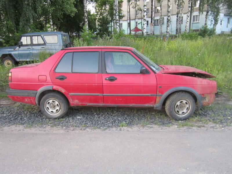 Фольксваген Джетта 2 серебристый