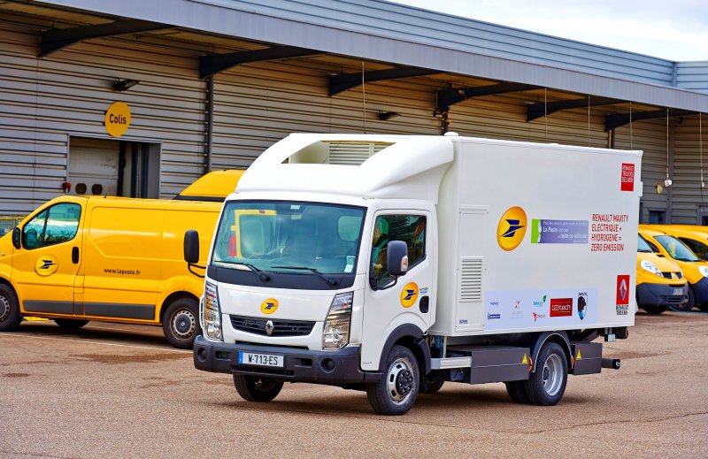 Cutouts Renault Maxity