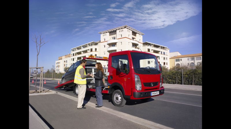 Cela TP-20 Renault Maxity