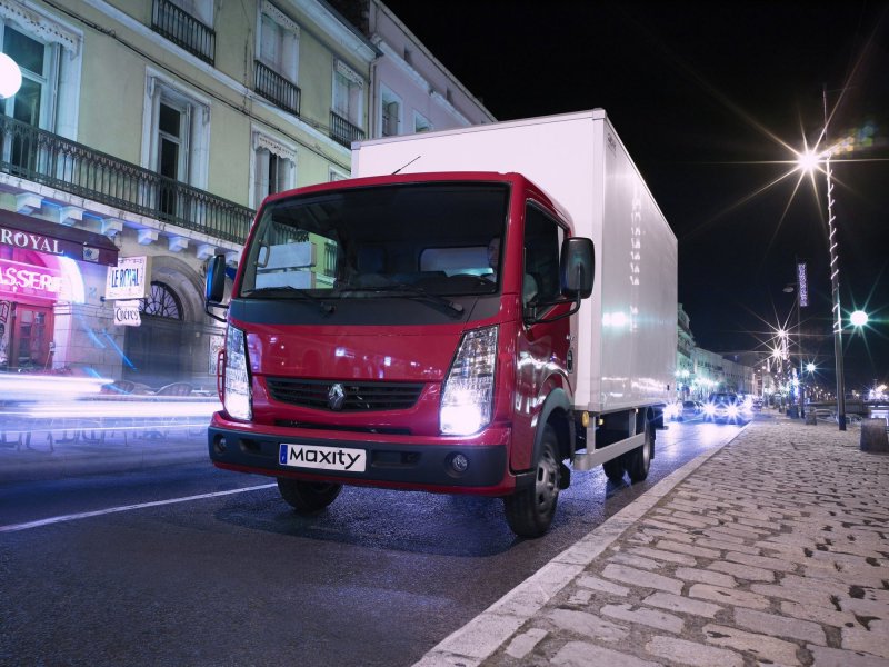 Renault Trucks Maxity h2
