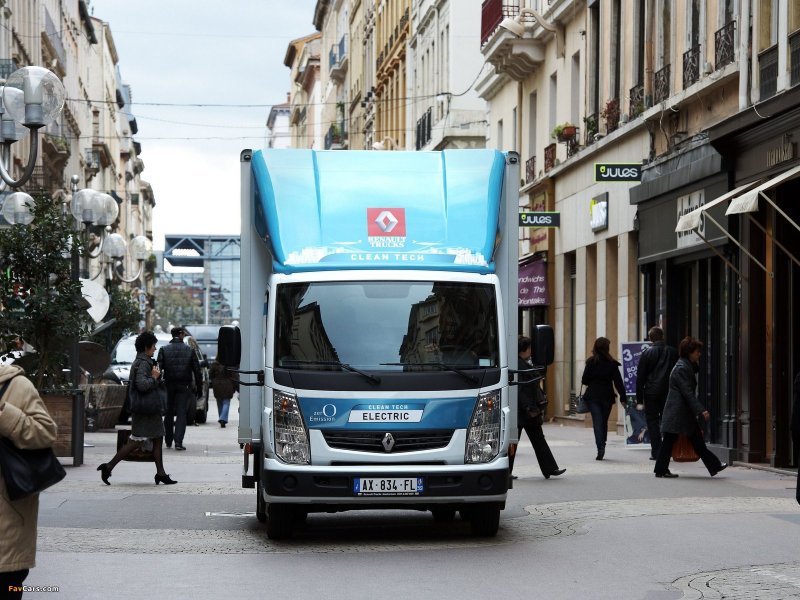 Renault Maxity 1 поколение борт 2-дв.