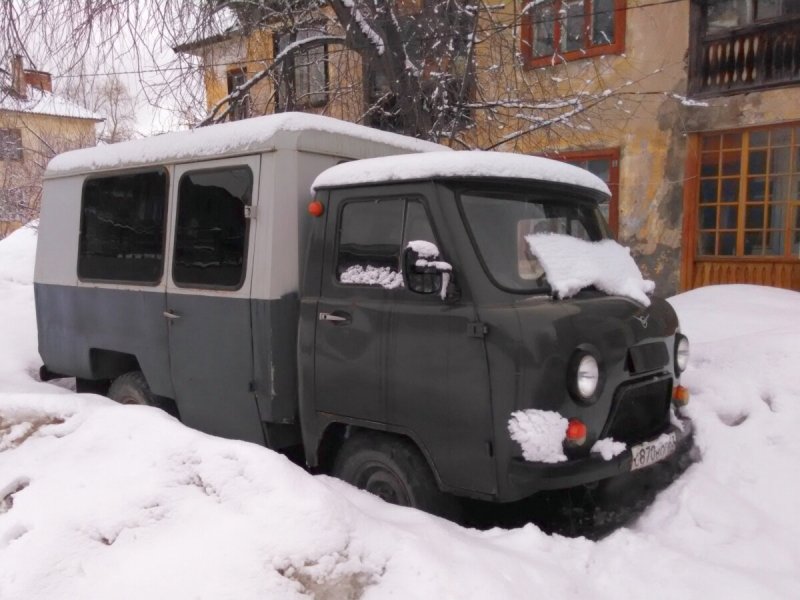 УАЗ 452 (3303) С будкой автоклуб