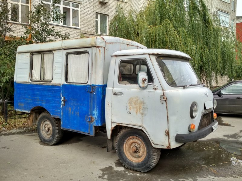 УАЗ 3303 фургон автоклуб