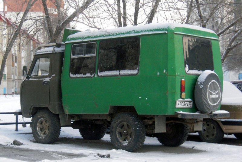 УАЗ 3303(т12 02) автоклуб