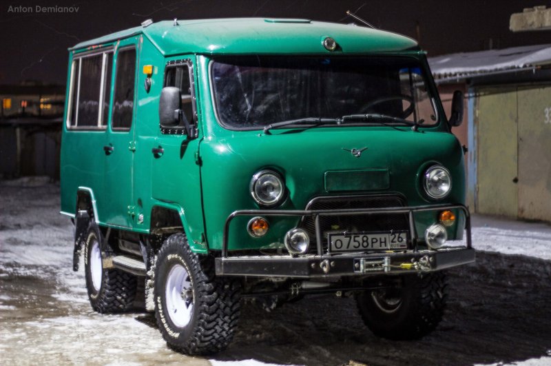 УАЗ 3303