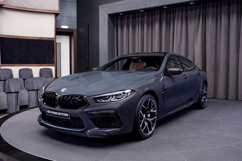 BMW m8 Гранд купе