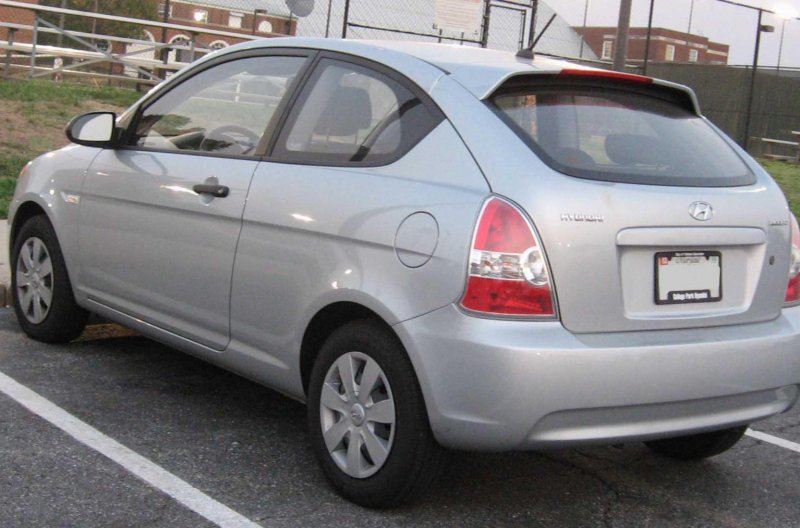Hyundai Accent 2012