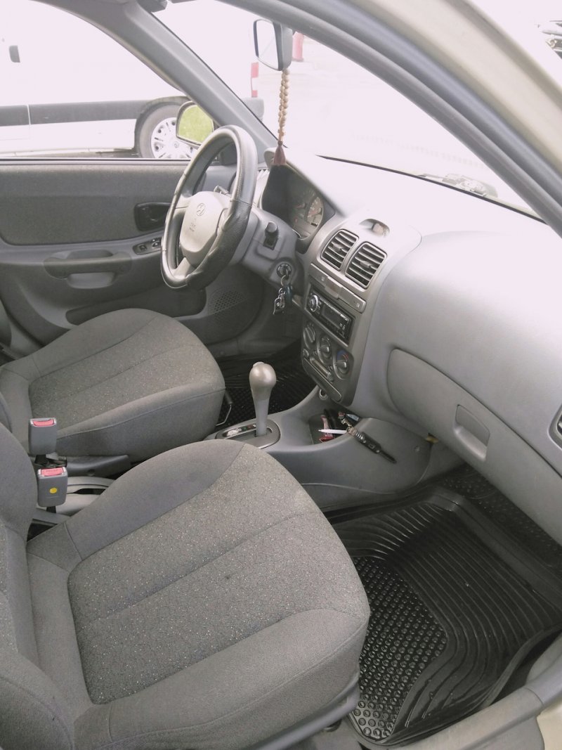 Hyundai Accent 2008 автомат
