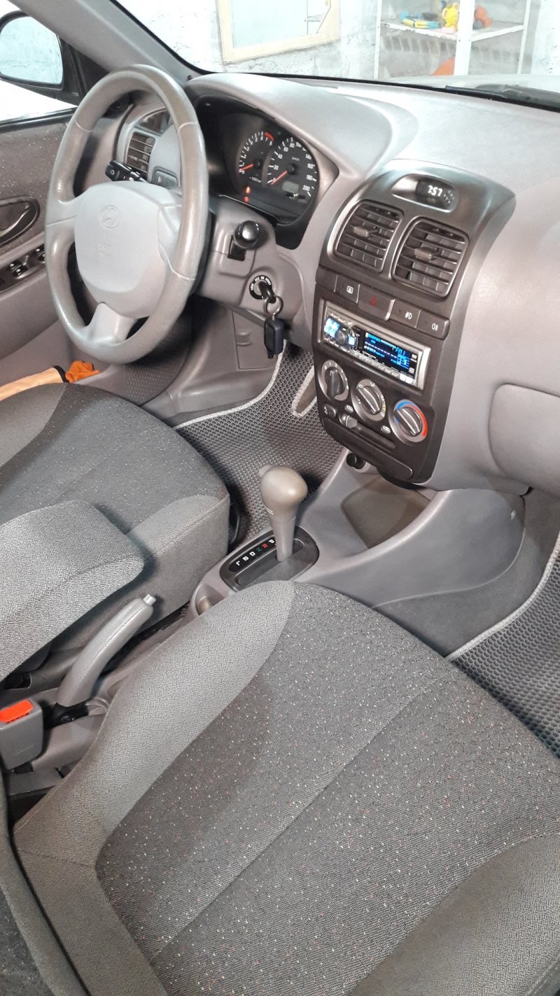 Hyundai Accent 2008 автомат