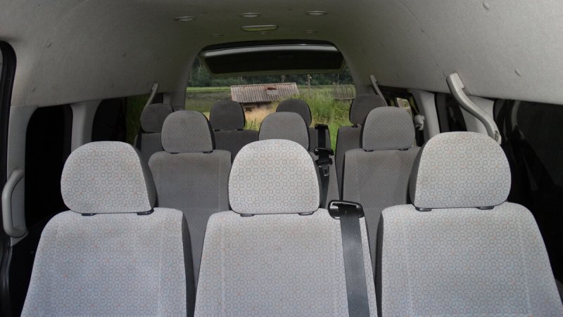 Toyota Hiace 2006 салон