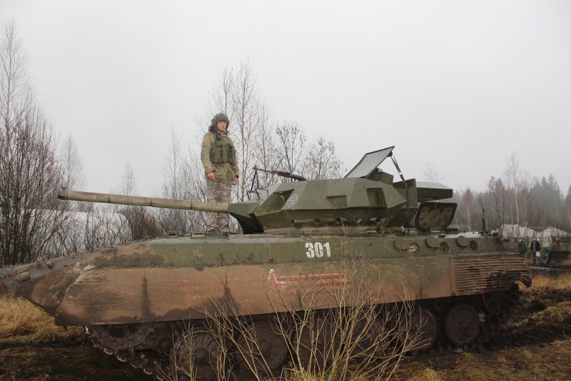 Танк т-14 "Армата" и т-90м "прорыв"