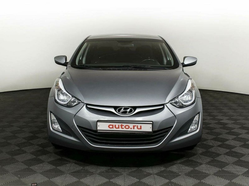 Hyundai Elantra 2016 черная