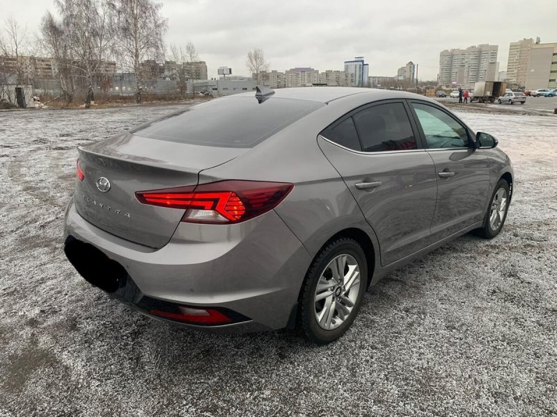 Hyundai Elantra Grey 2012