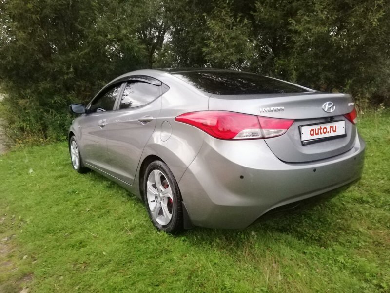 Hyundai Elantra 2018