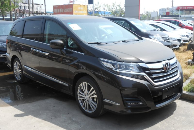 Honda Elysion 2017
