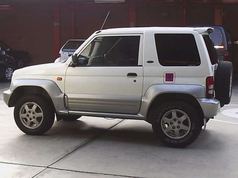 Mitsubishi Pajero Junior