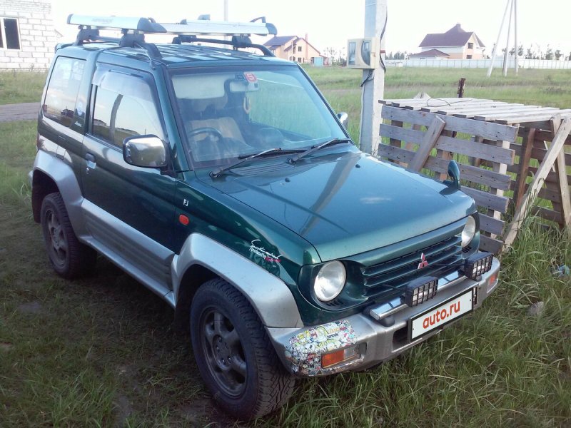 Mitsubishi Pajero Junior