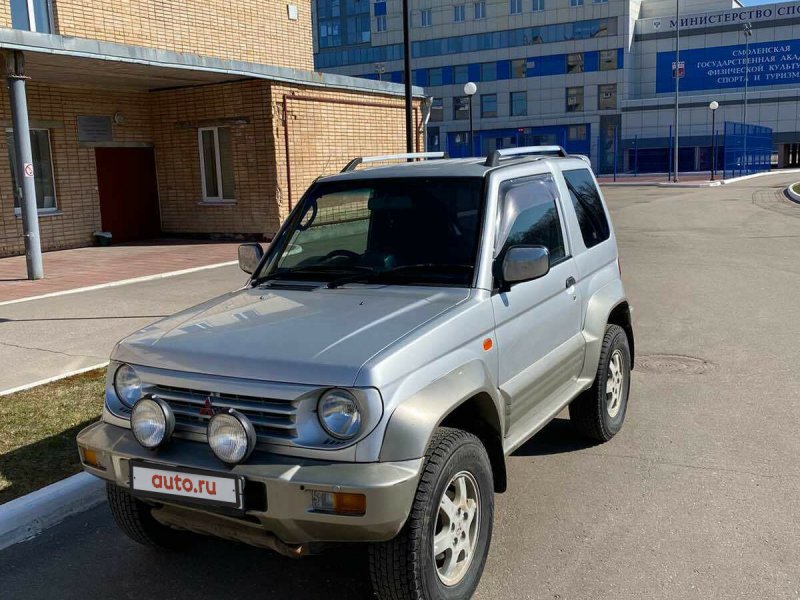 Мицубиси Паджеро Джуниор
