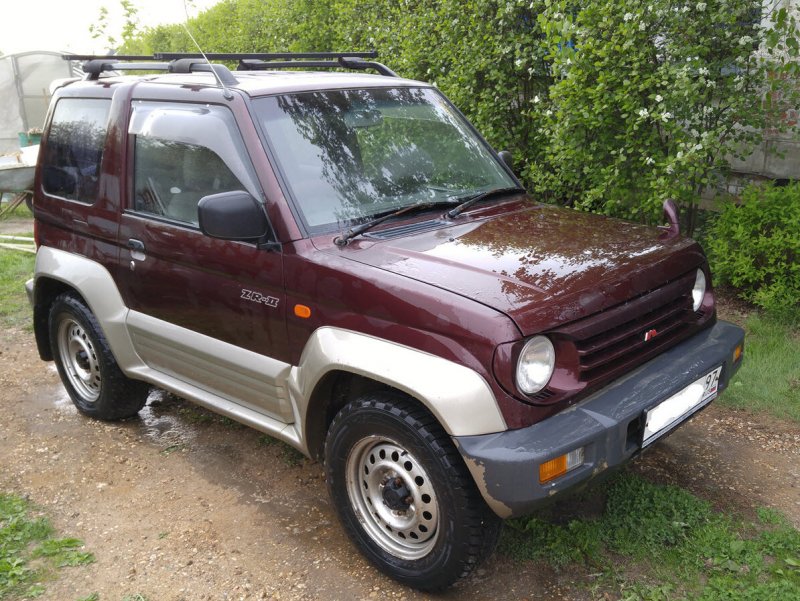 Mitsubishi Pajero Mini 1997