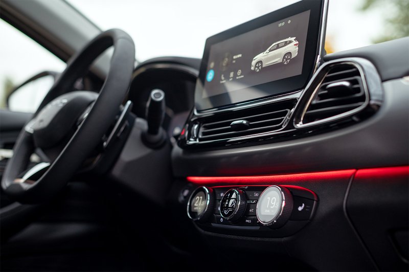 Chery Exeed TXL салон