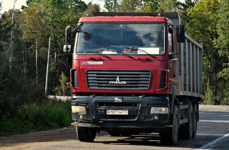МАЗ 6501 Россия