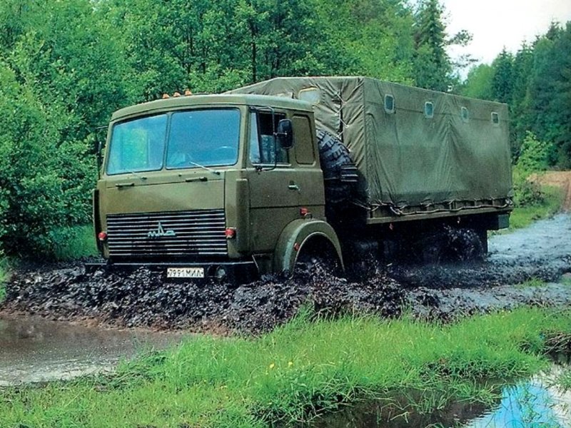 МАЗ-6317 автомобиль