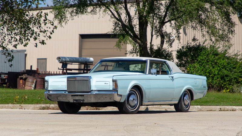 Lincoln Continental Mark III