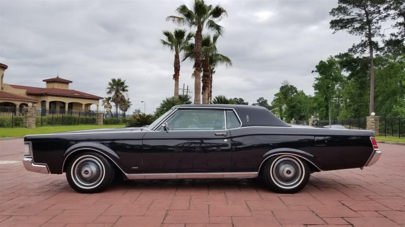 Lincoln Mark 3 1969