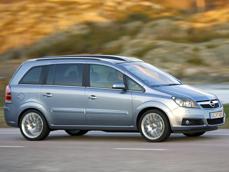 Opel Zafira b